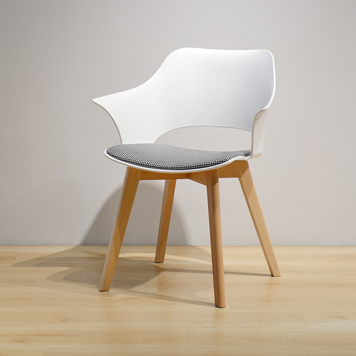 Desk one HollowForm – Arctic White