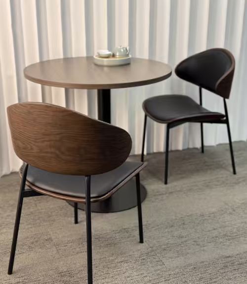 Desk One WoodShell – Walnut / Ebony Black